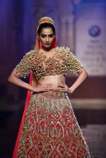 Sonam kapoor walks for abu jani sandeep khosla show in delhi on 7th Aug 2015